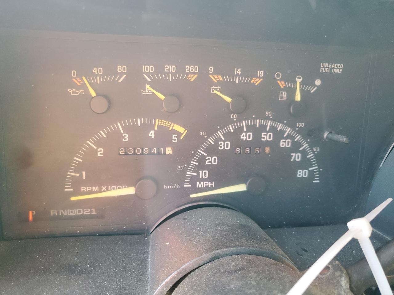 1994 Chevrolet GMT-400 - Image 9