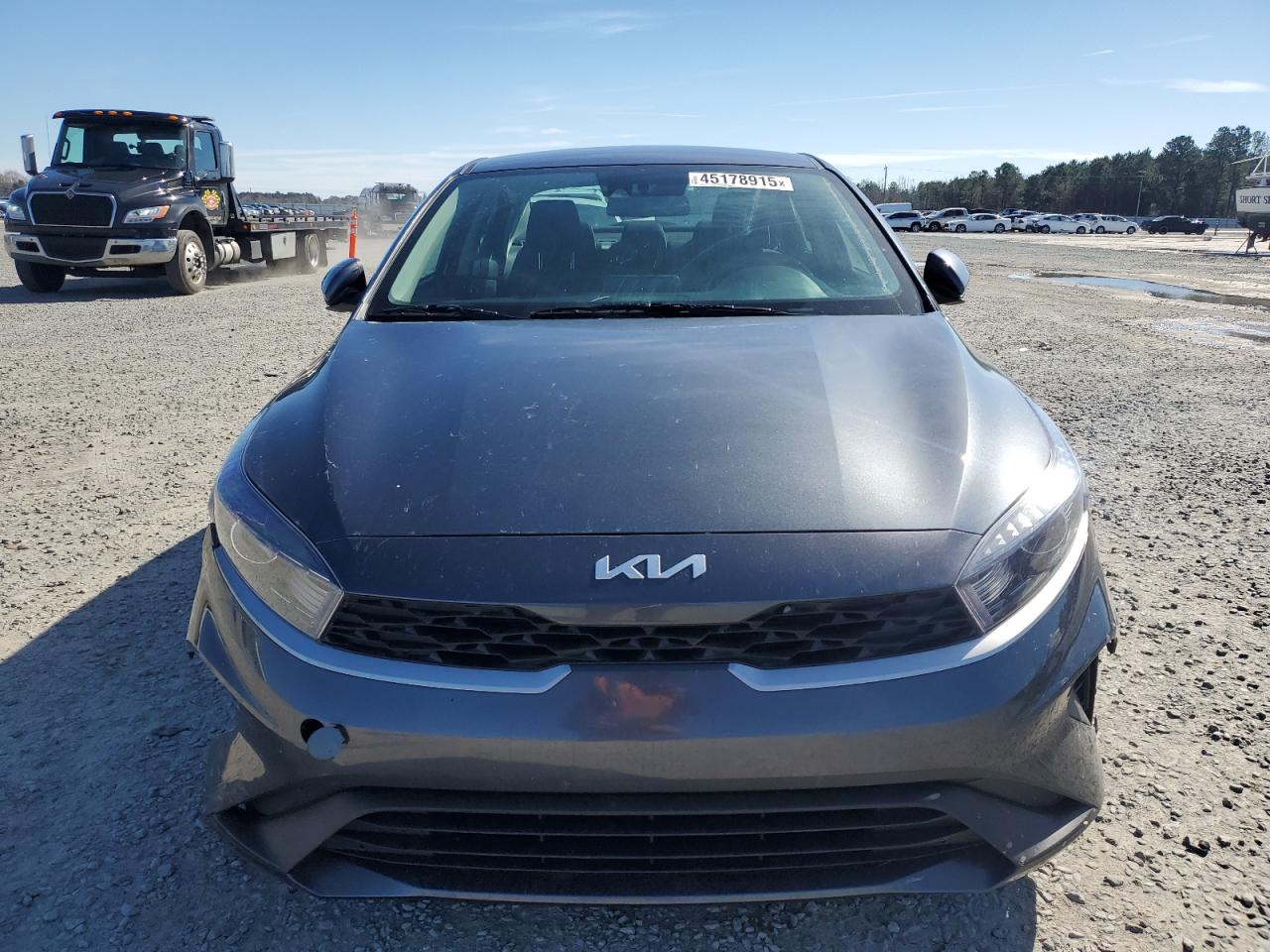 2023 Kia Forte - Image 5
