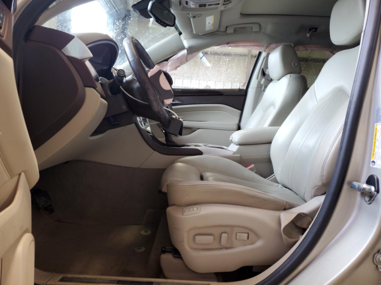 2015 Cadillac SRX - Image 7