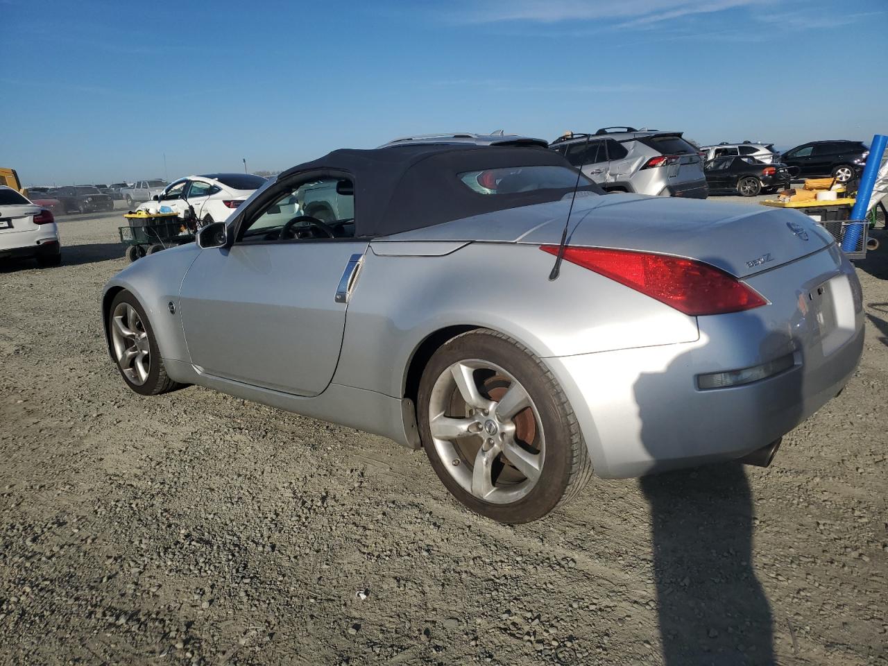 2006 Nissan 350Z - Image 2
