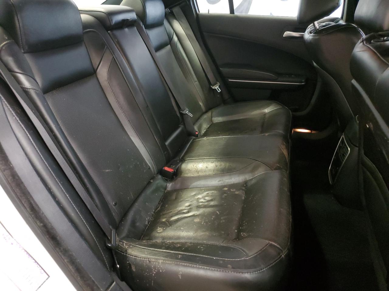 2019 Dodge Charger - Image 10