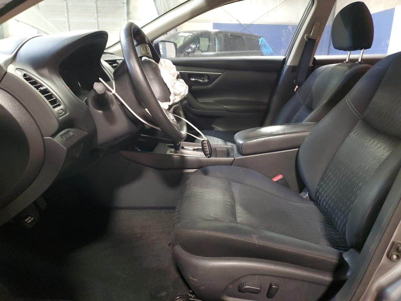 2016 Nissan Altima - Image 7