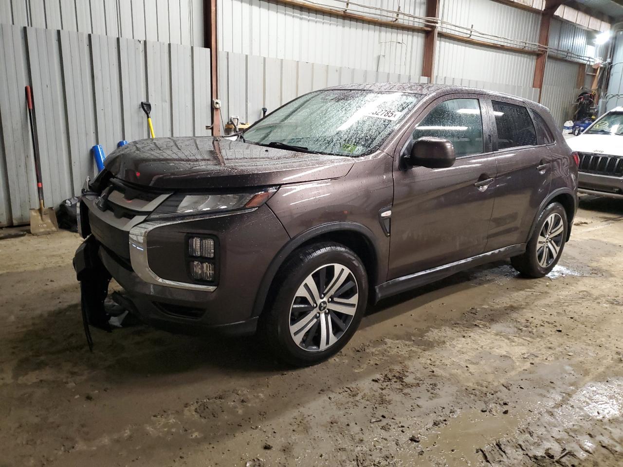 2021 Mitsubishi Outlander - Image 1