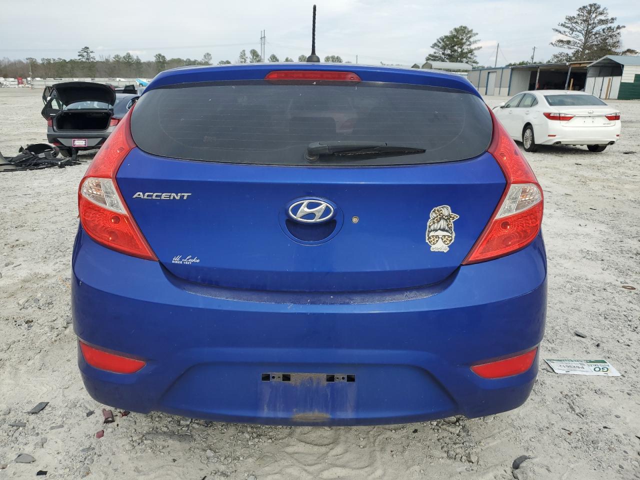 2013 Hyundai Accent - Image 6
