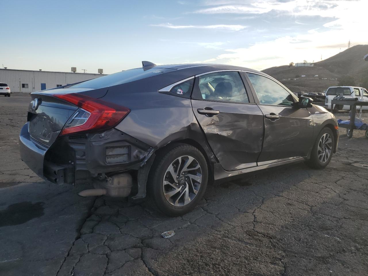 2018 Honda Civic - Image 3