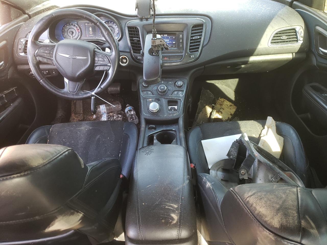 2015 Chrysler 200 - Image 8