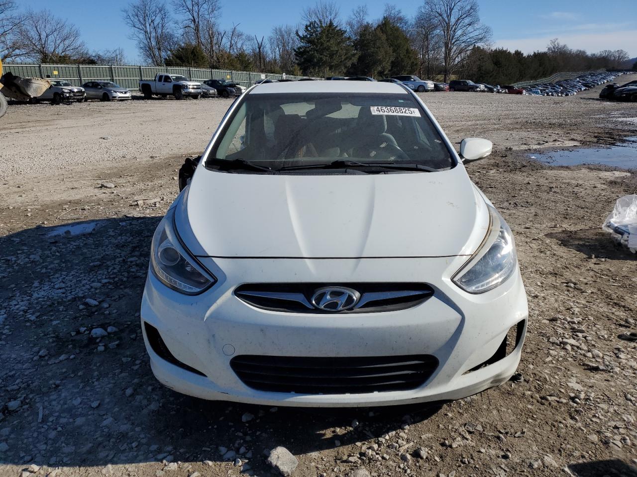 2014 Hyundai Accent - Image 5