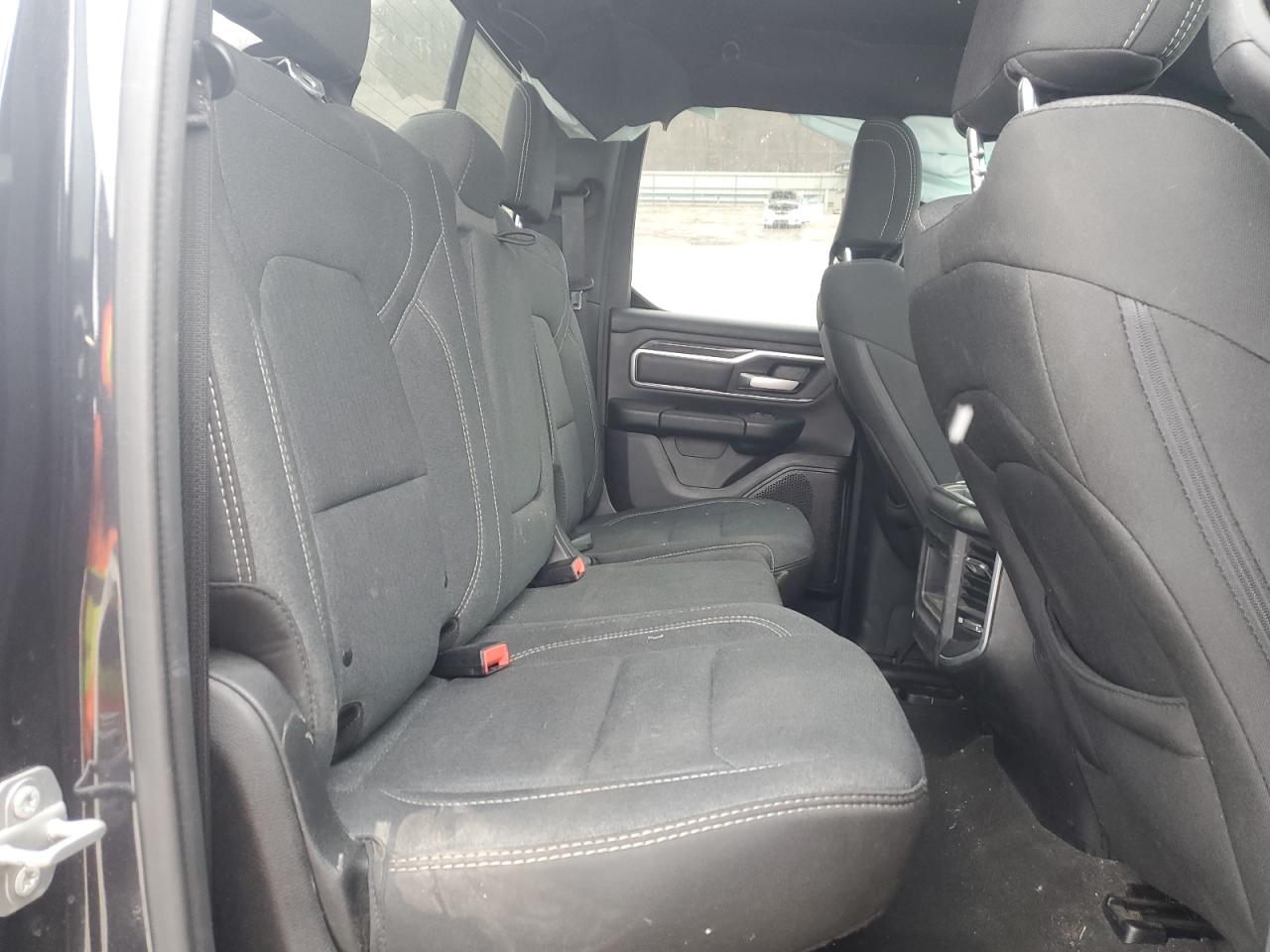 2019 RAM 1500 - Image 11
