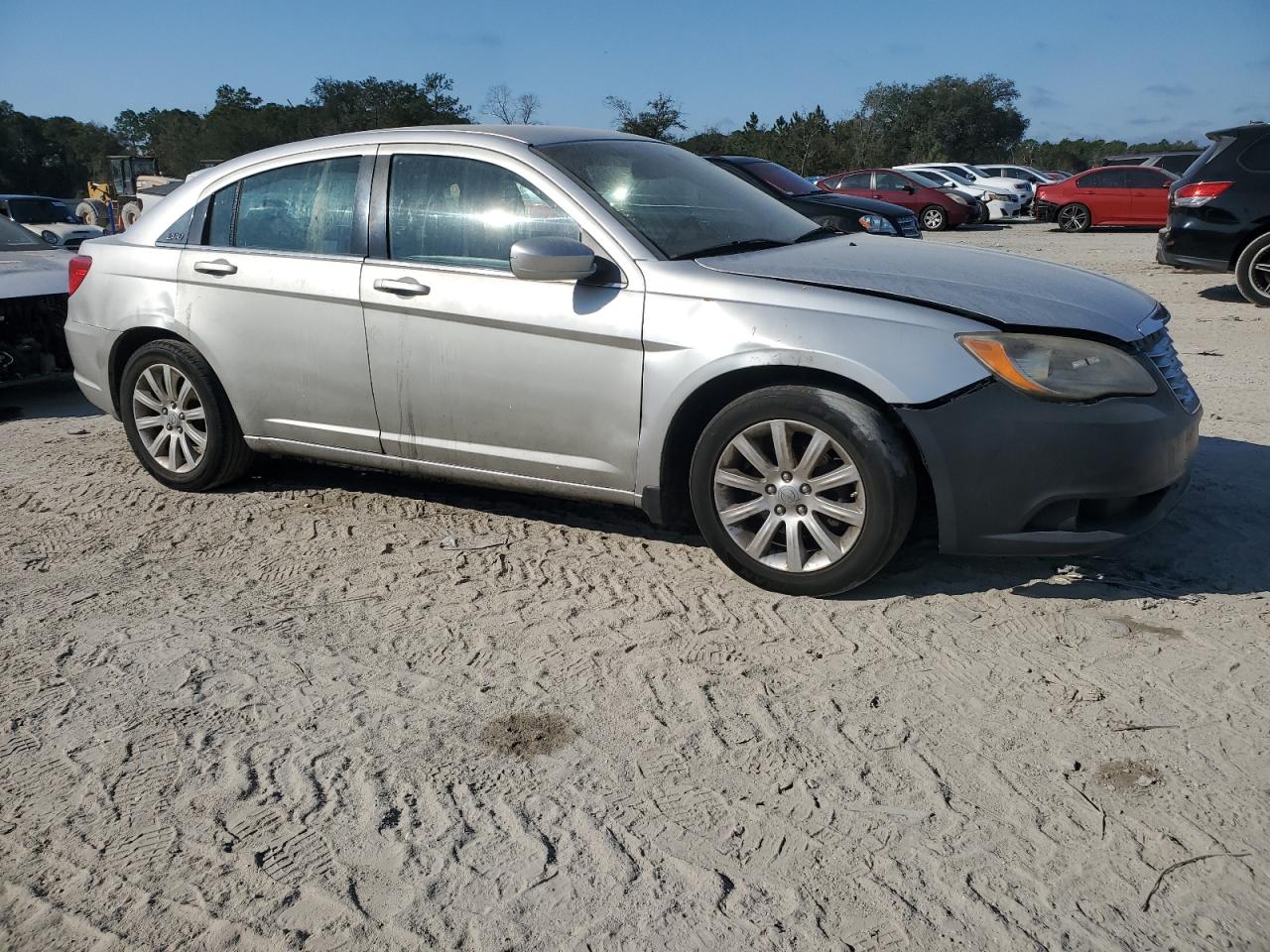 2011 Chrysler 200 - Image 4