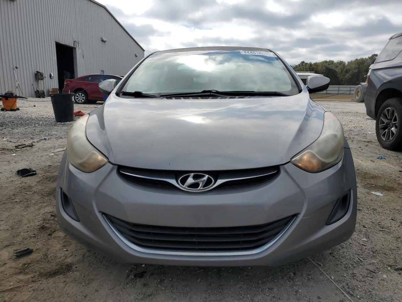 2011 Hyundai Elantra - Image 5