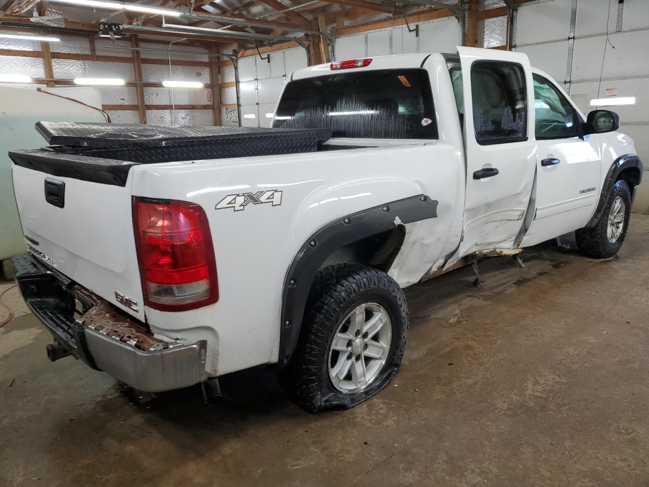 2010 GMC Sierra - Image 3