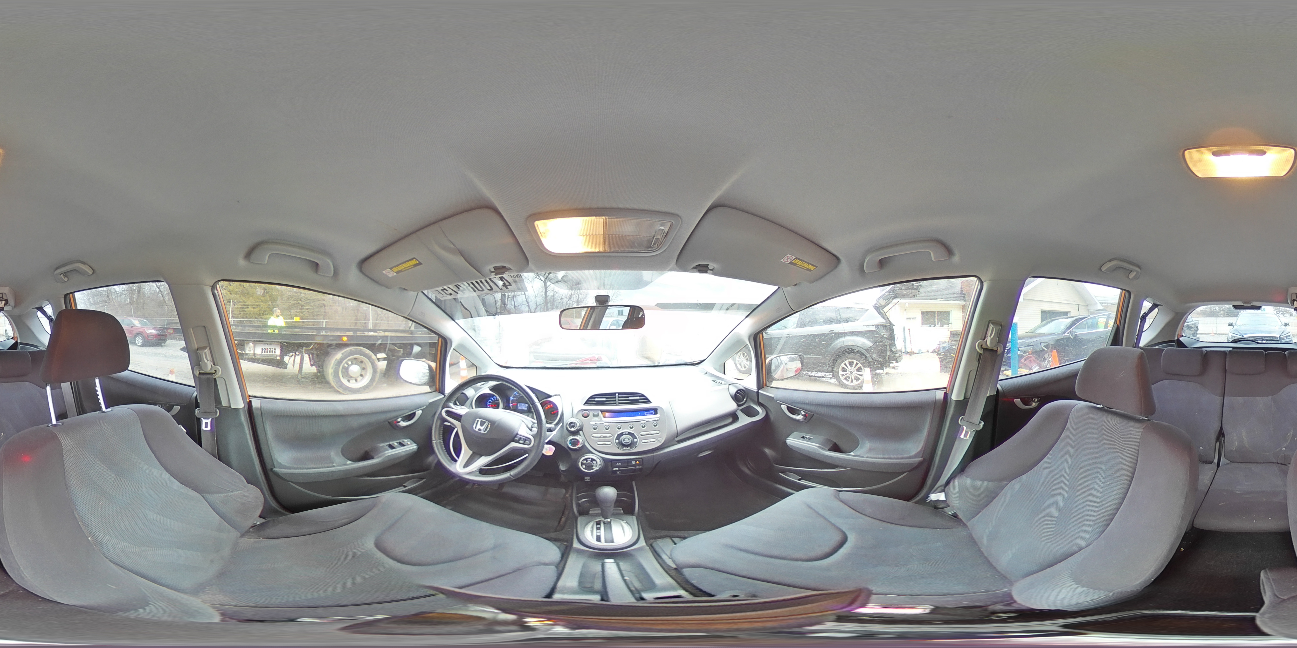 2010 Honda Fit - Image 13