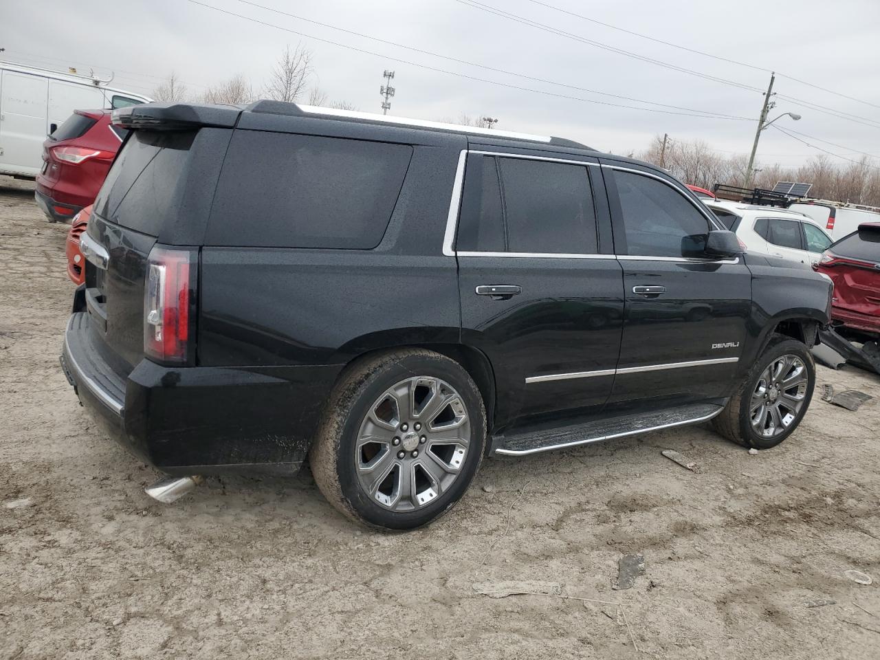 2015 GMC Yukon - Image 3