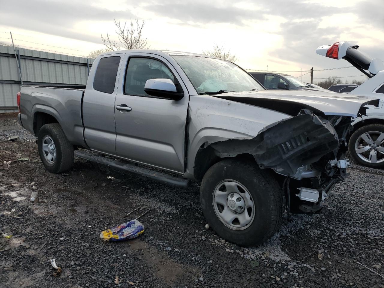 2020 Toyota Tacoma - Image 4