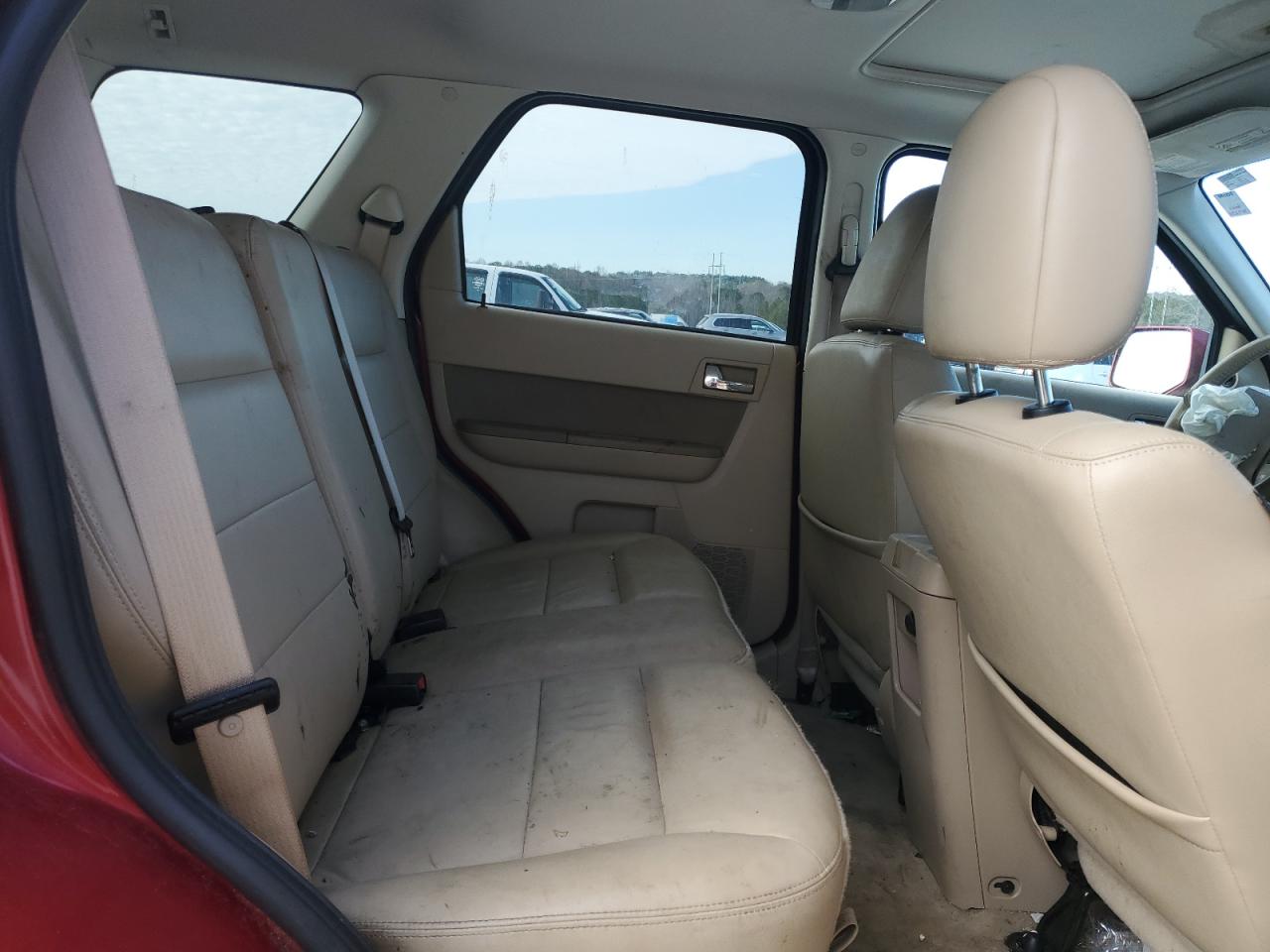 2009 Ford Escape - Image 12