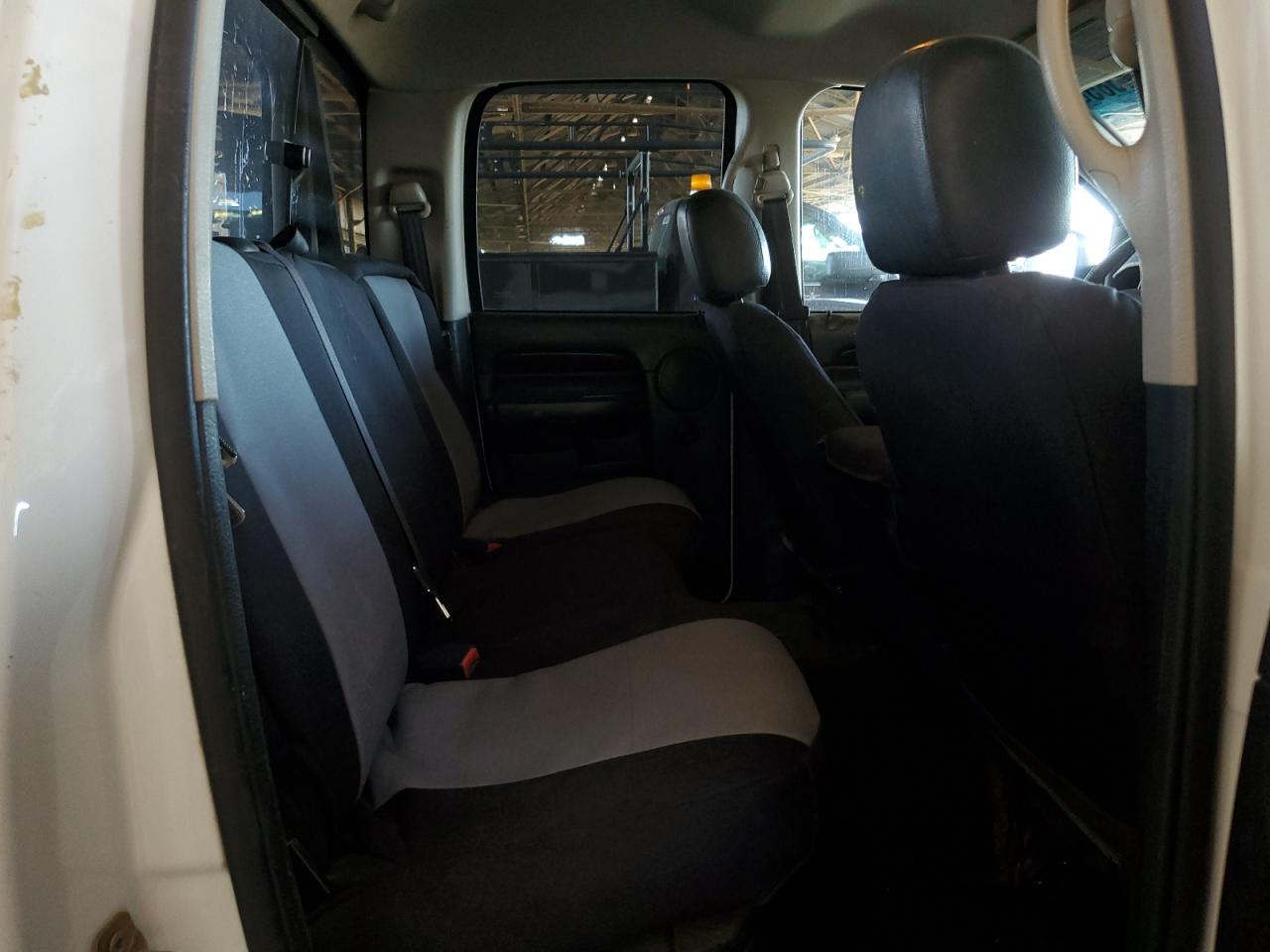 2003 Dodge RAM - Image 10
