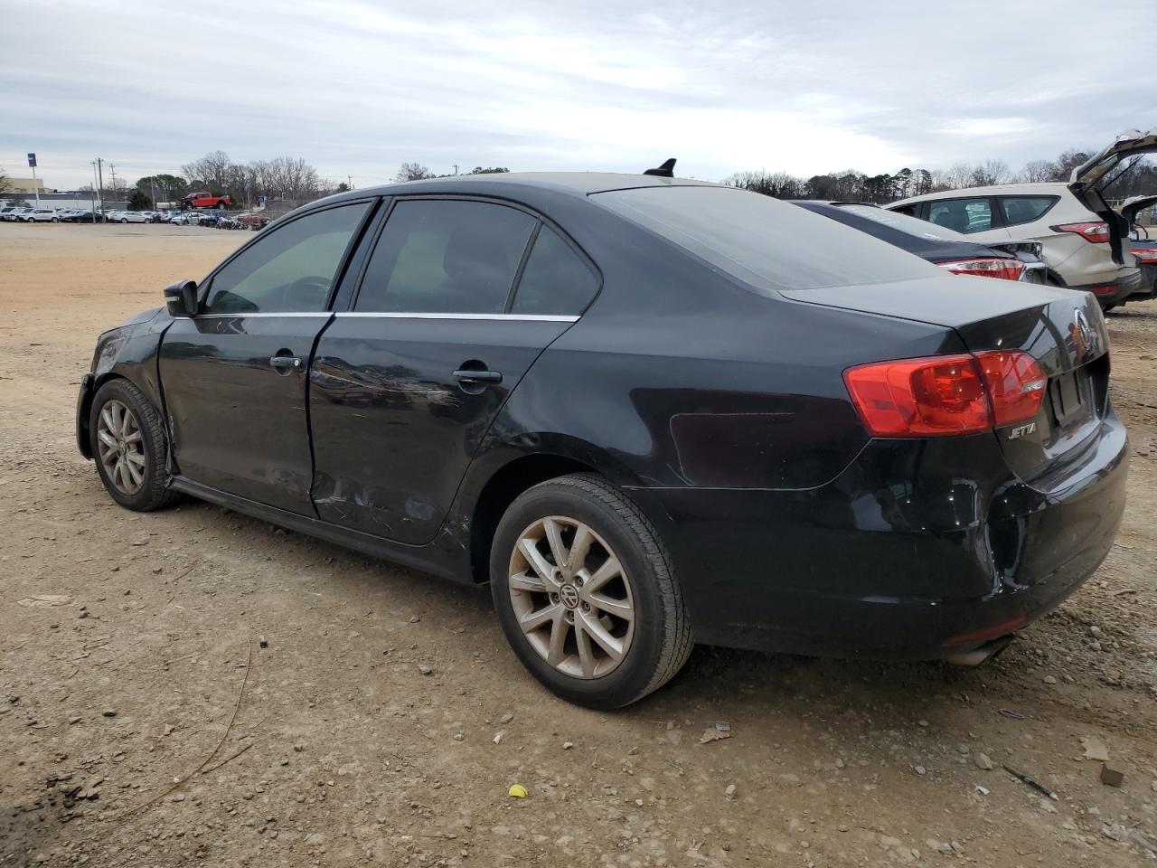 2014 Volkswagen Jetta - Image 2