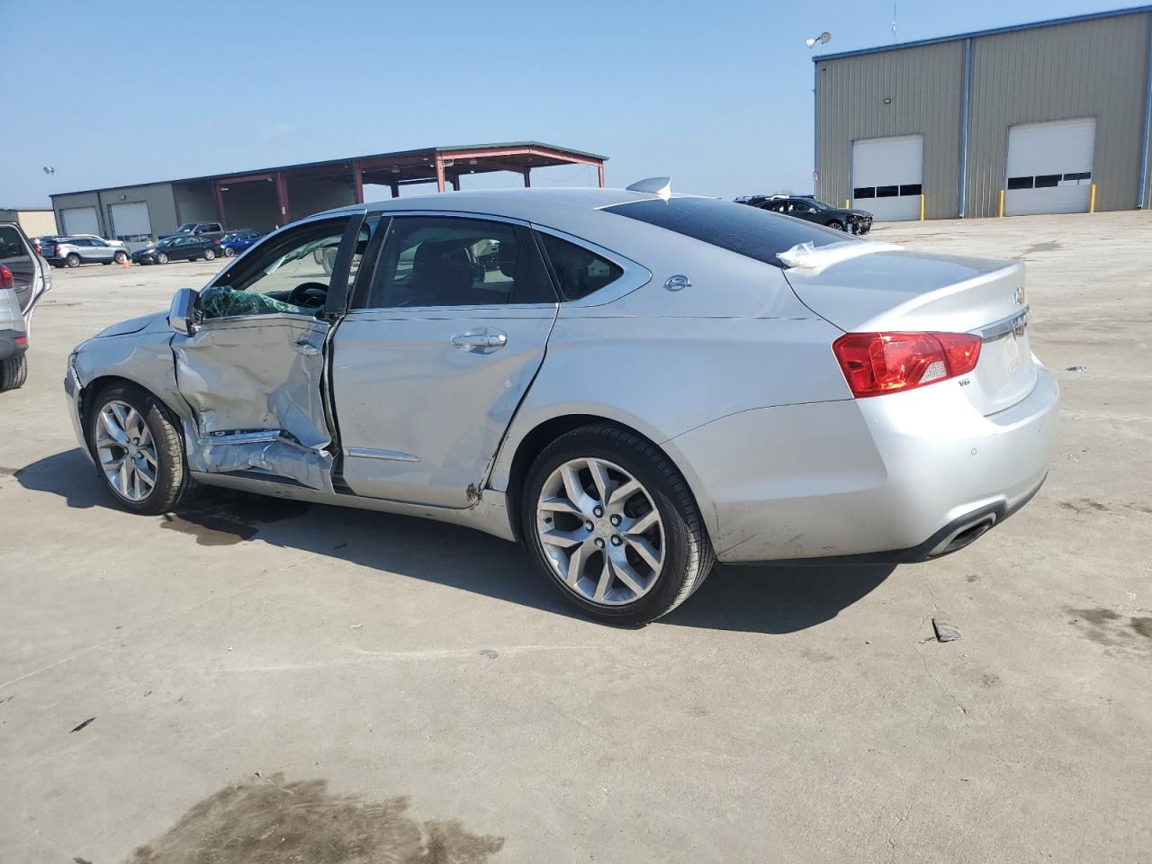2016 Chevrolet Impala - Image 2