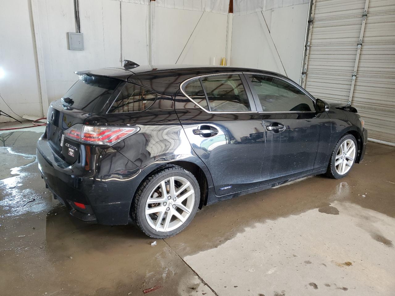 2015 Lexus CT - Image 3