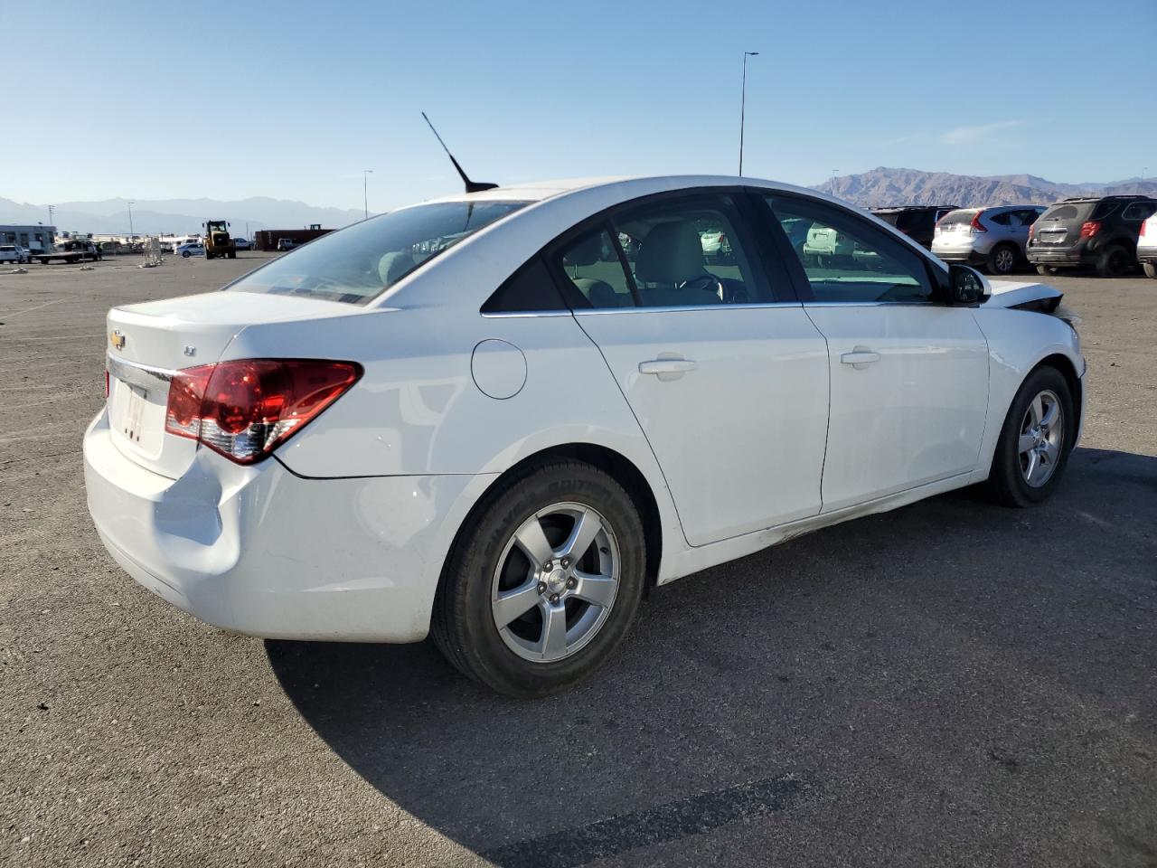 2014 Chevrolet Cruze - Image 3