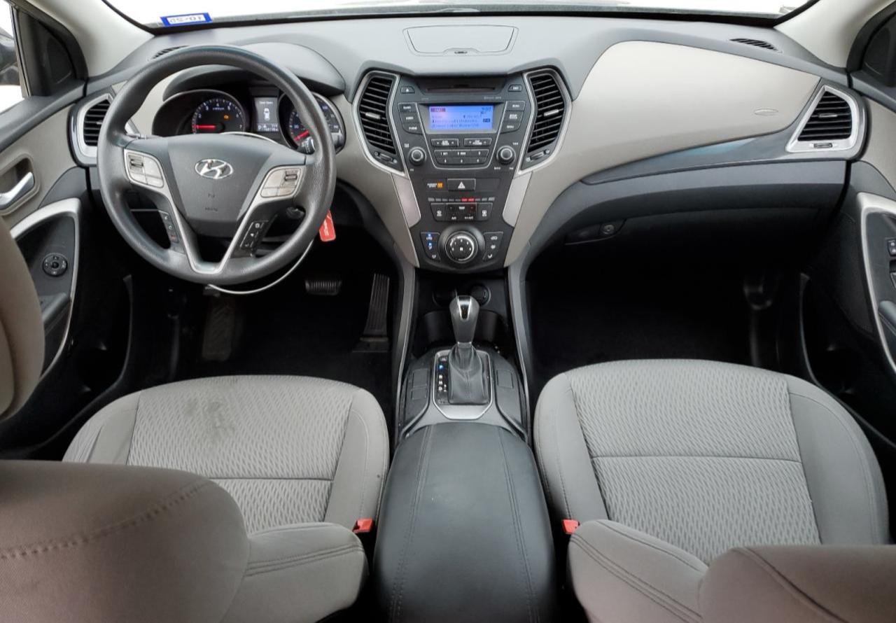 2015 Hyundai Santa Fe - Image 8
