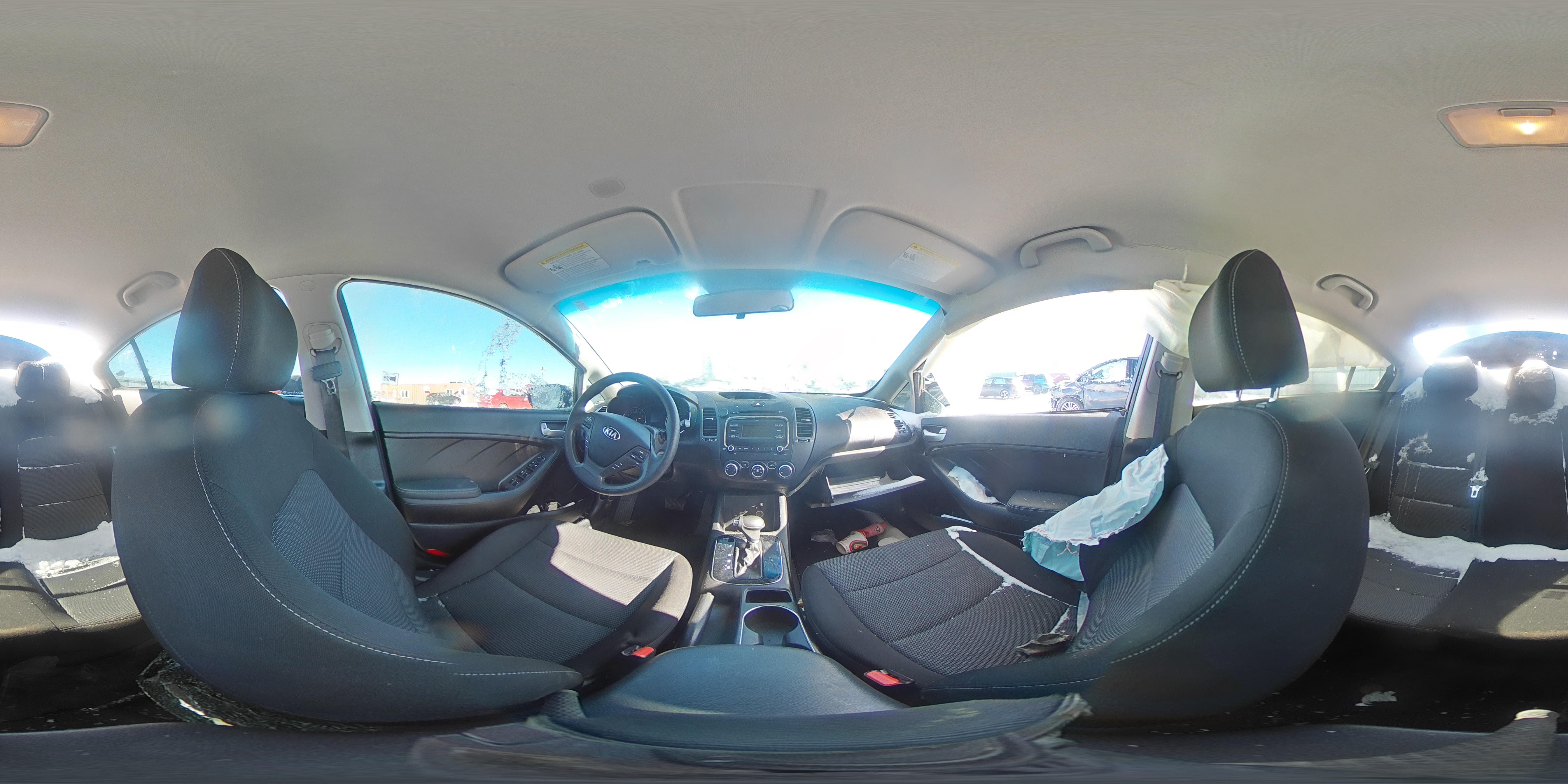 2018 Kia Forte - Image 13