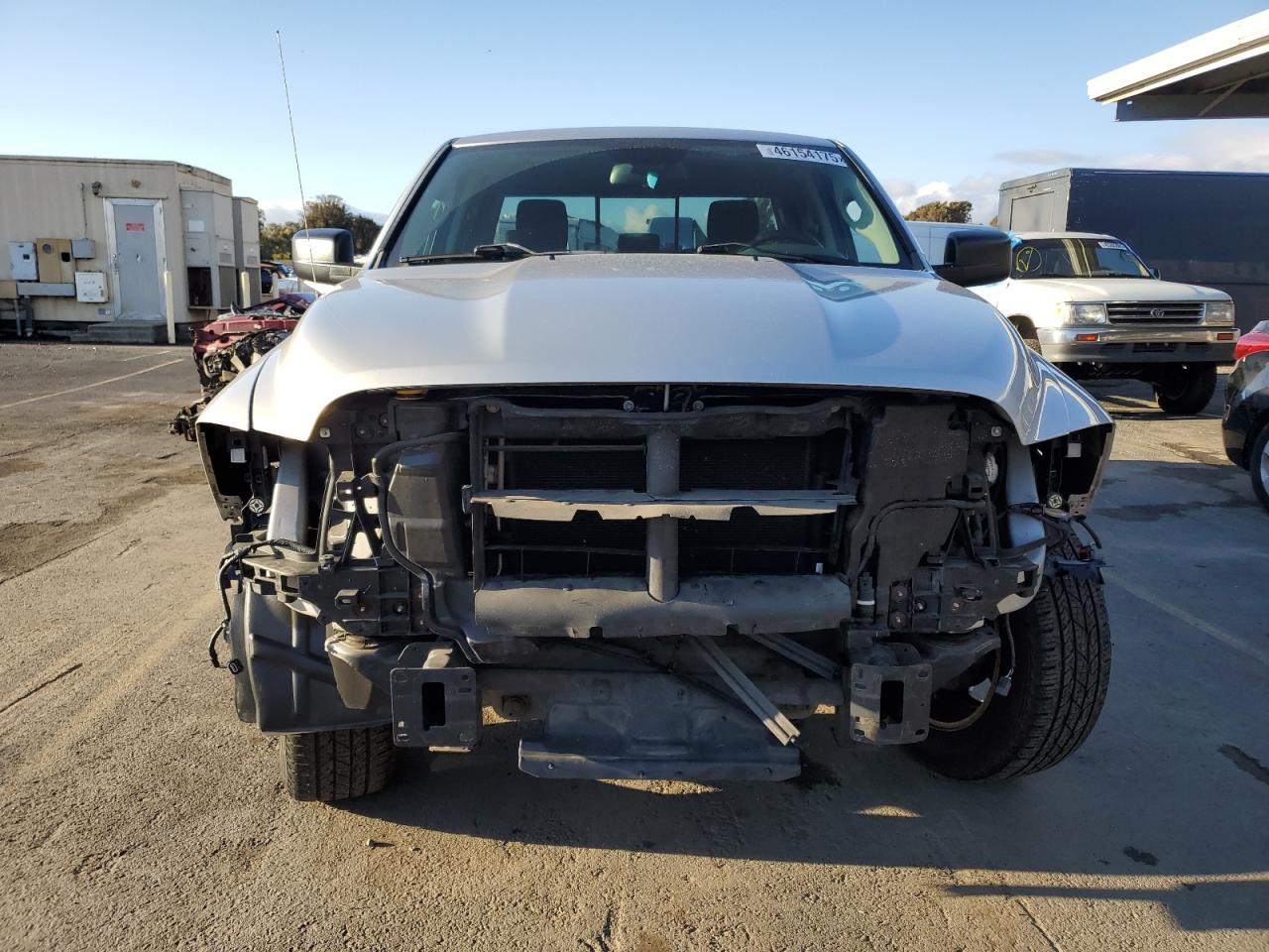 2014 RAM 1500 - Image 5