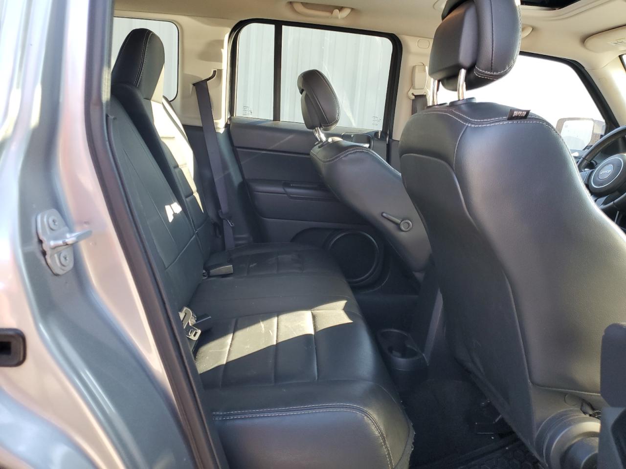 2017 Jeep Liberty (Patriot) - Image 10