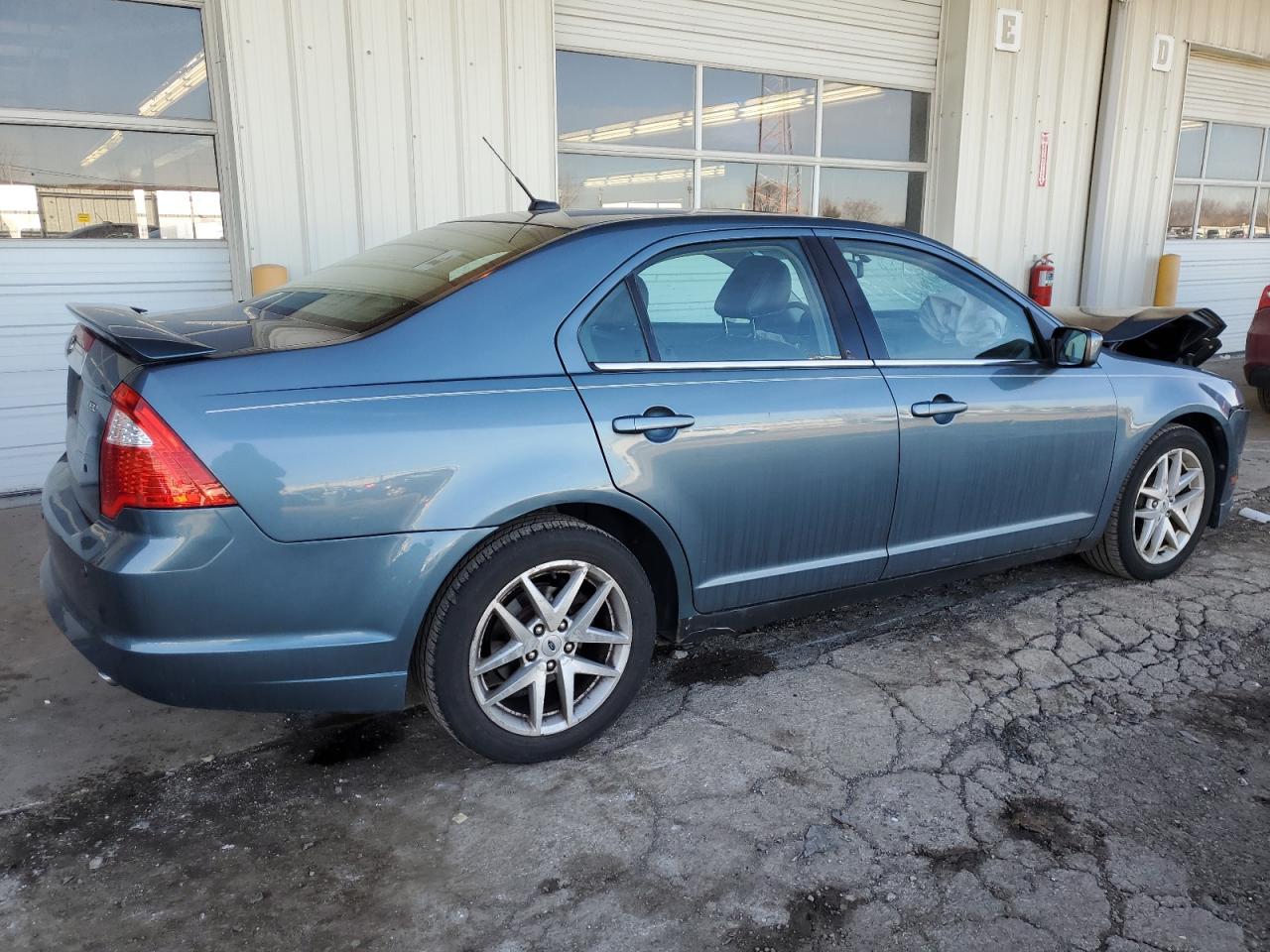 2012 Ford Fusion - Image 3