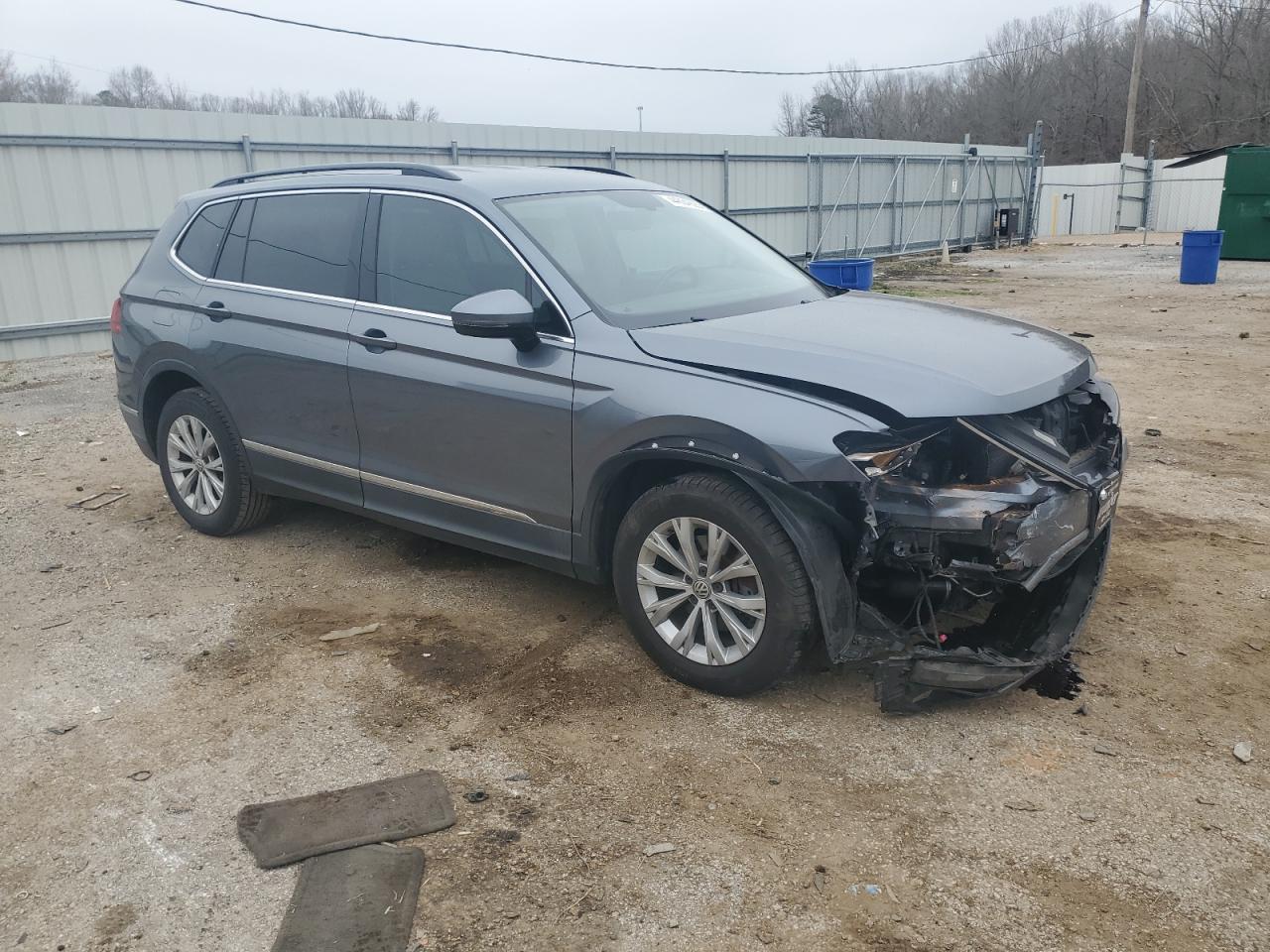 2018 Volkswagen Tiguan - Image 4
