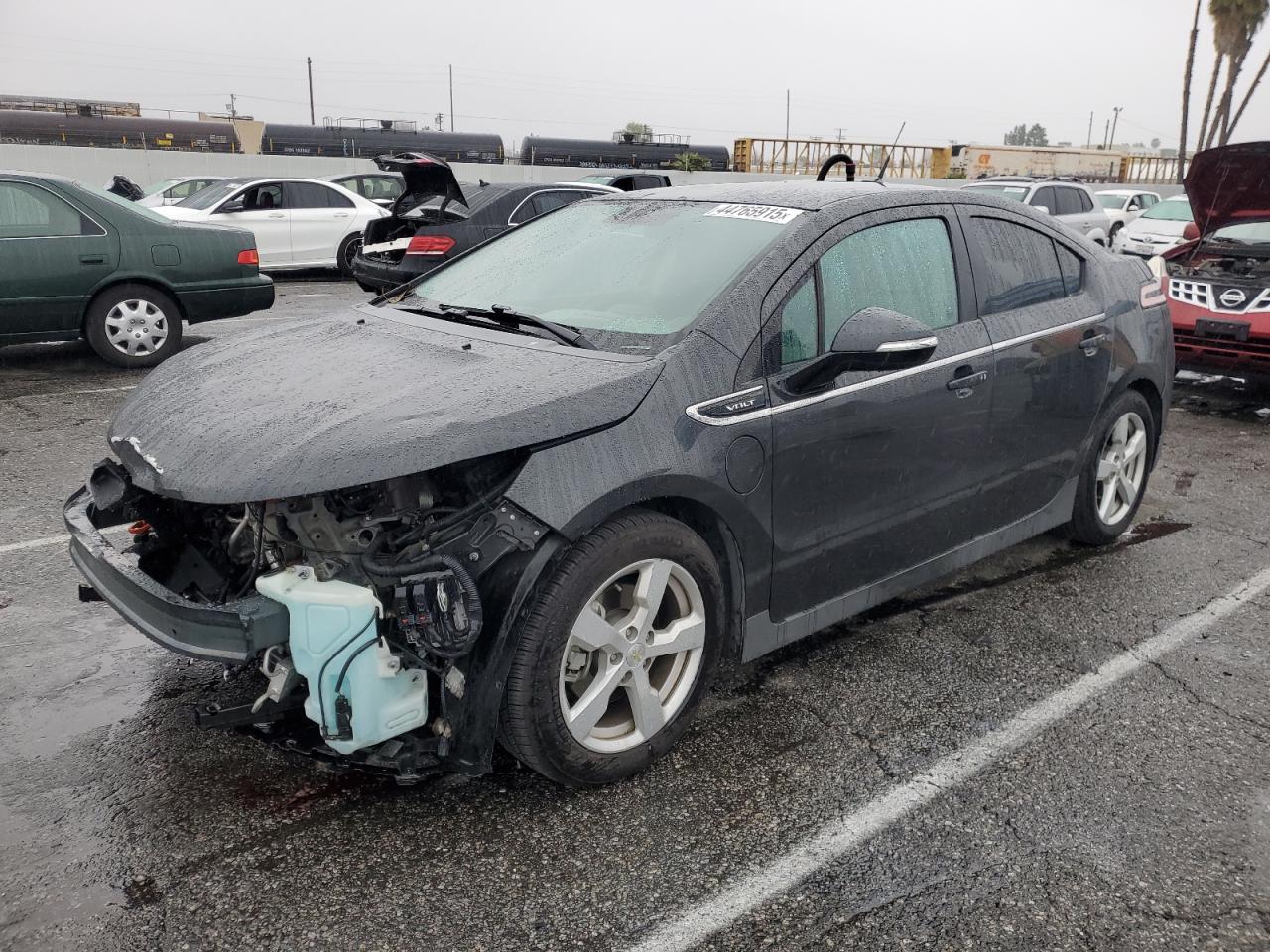 2014 Chevrolet Volt - Image 1