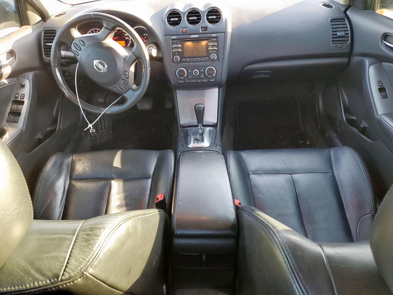 2012 Nissan Altima - Image 8