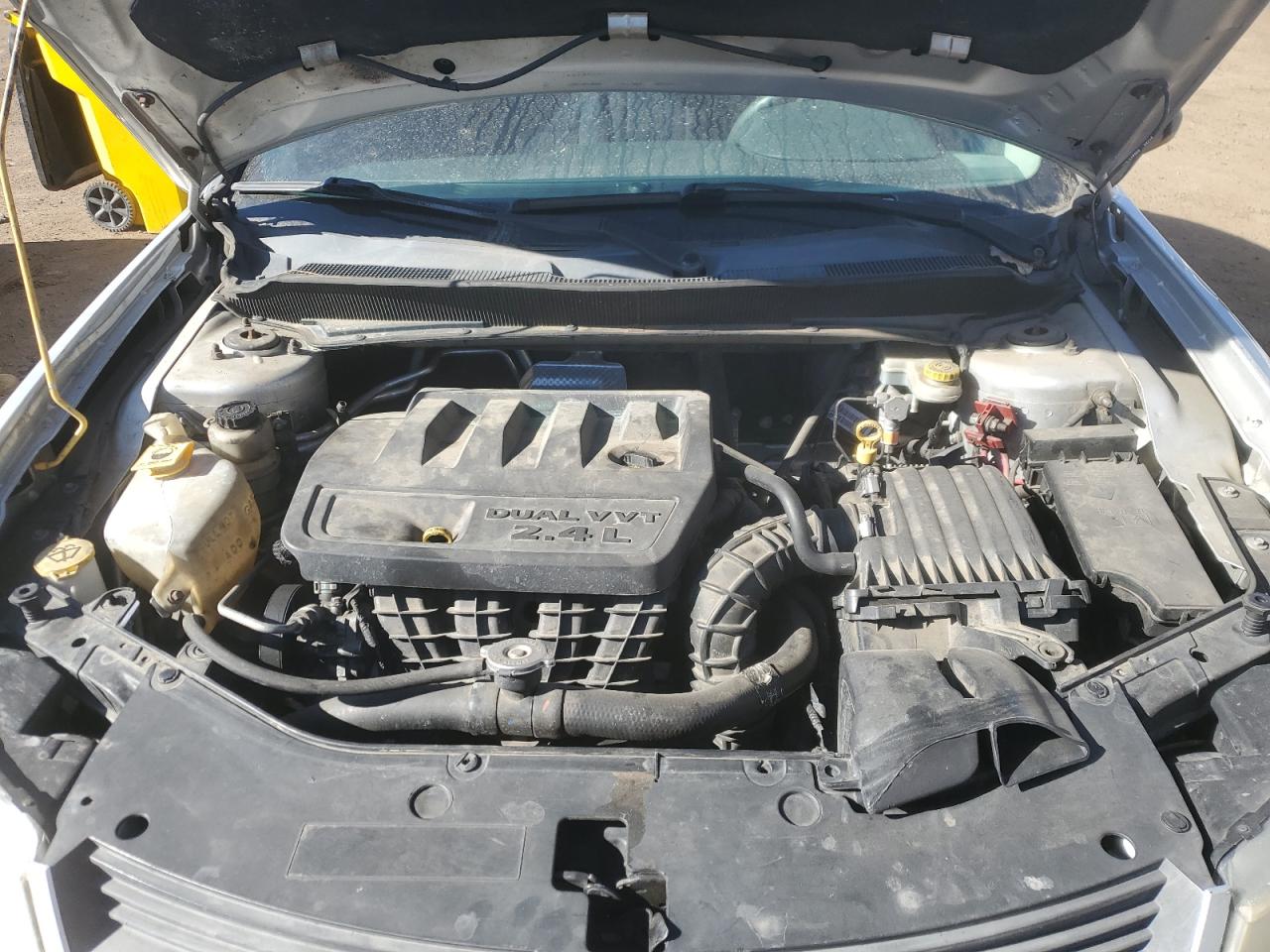 2008 Dodge Avenger - Image 11
