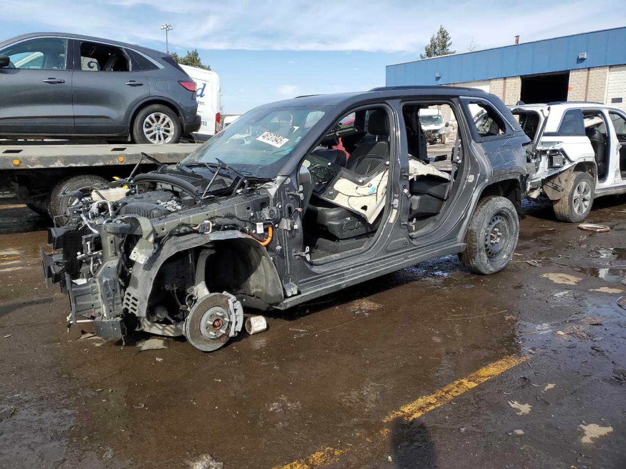 2024 Jeep Grand Cherokee Limited 4Xe for Sale in Woodhaven, MI - Stripped