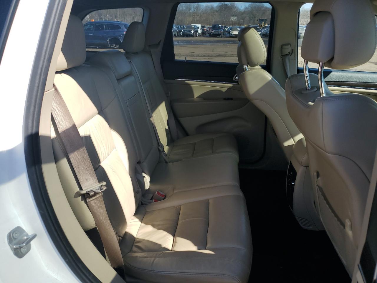 2014 Jeep Grand Cherokee - Image 11