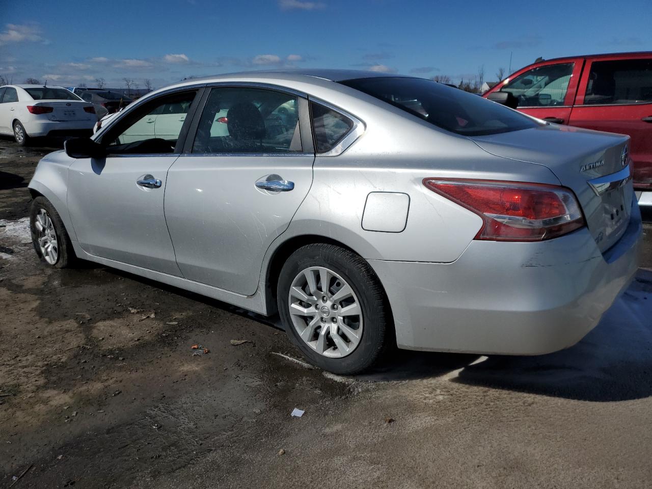 2013 Nissan Altima - Image 2