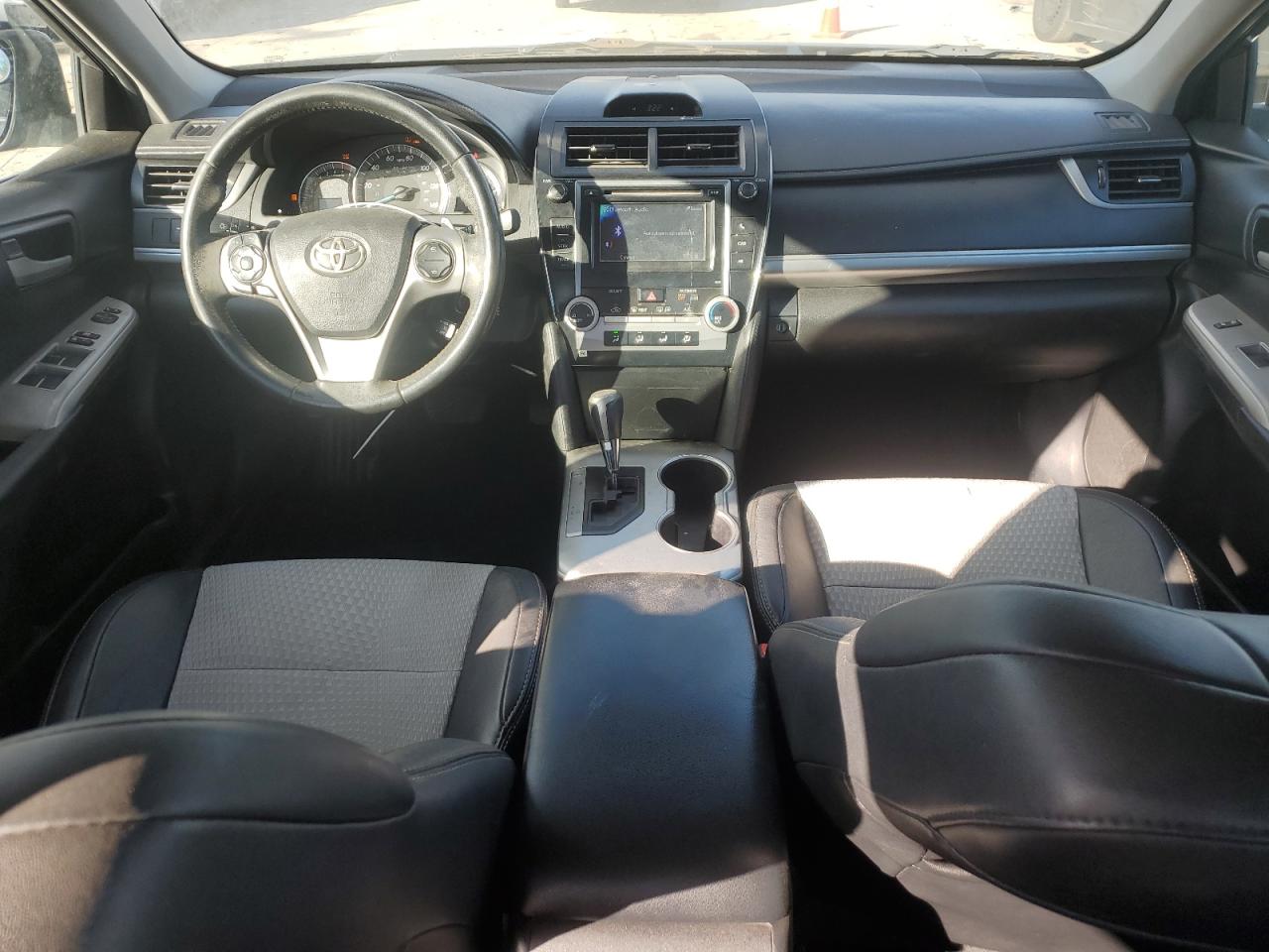 2014 Toyota Camry - Image 8