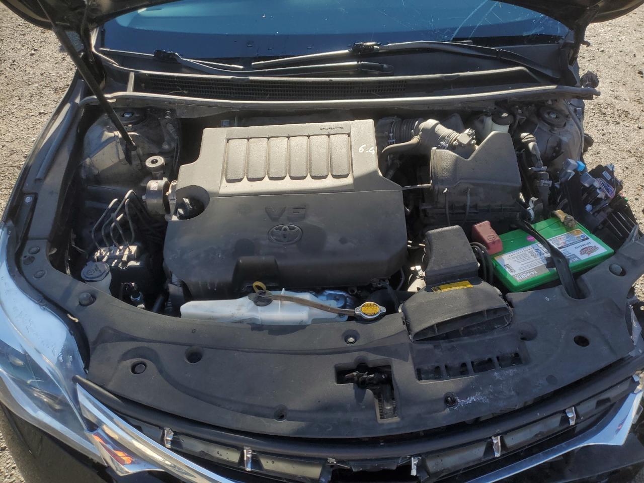2013 Toyota Avalon - Image 11