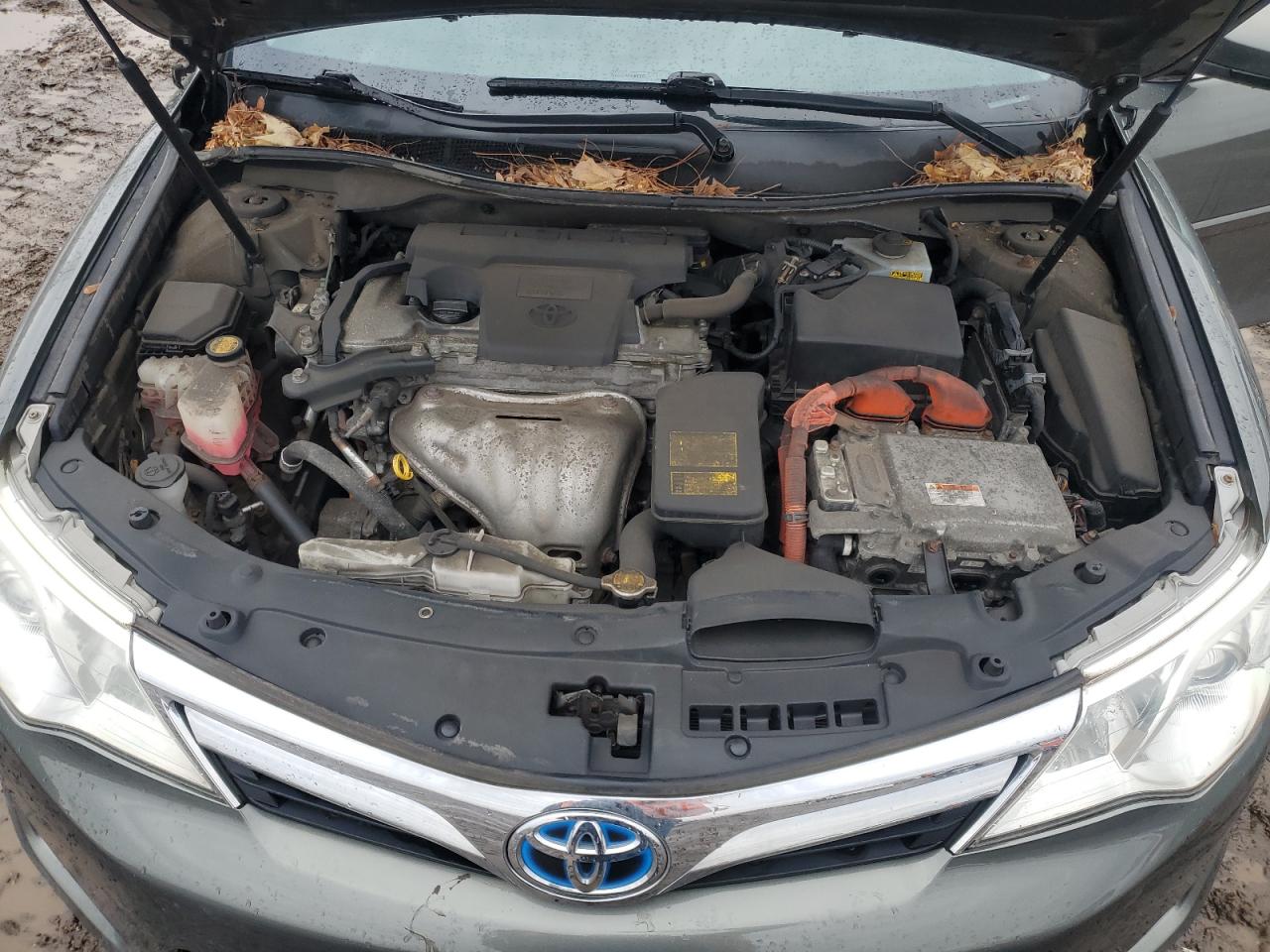 2012 Toyota Camry - Image 12