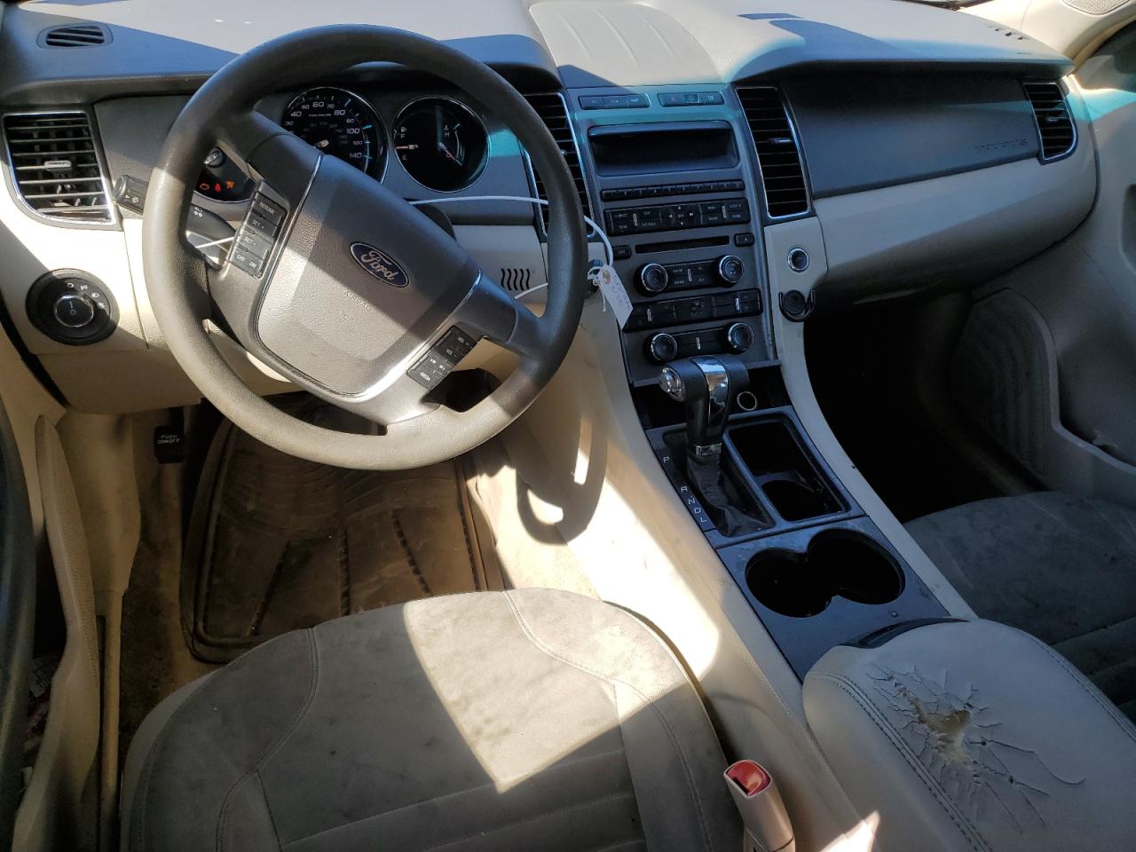 2011 Ford Taurus - Image 8