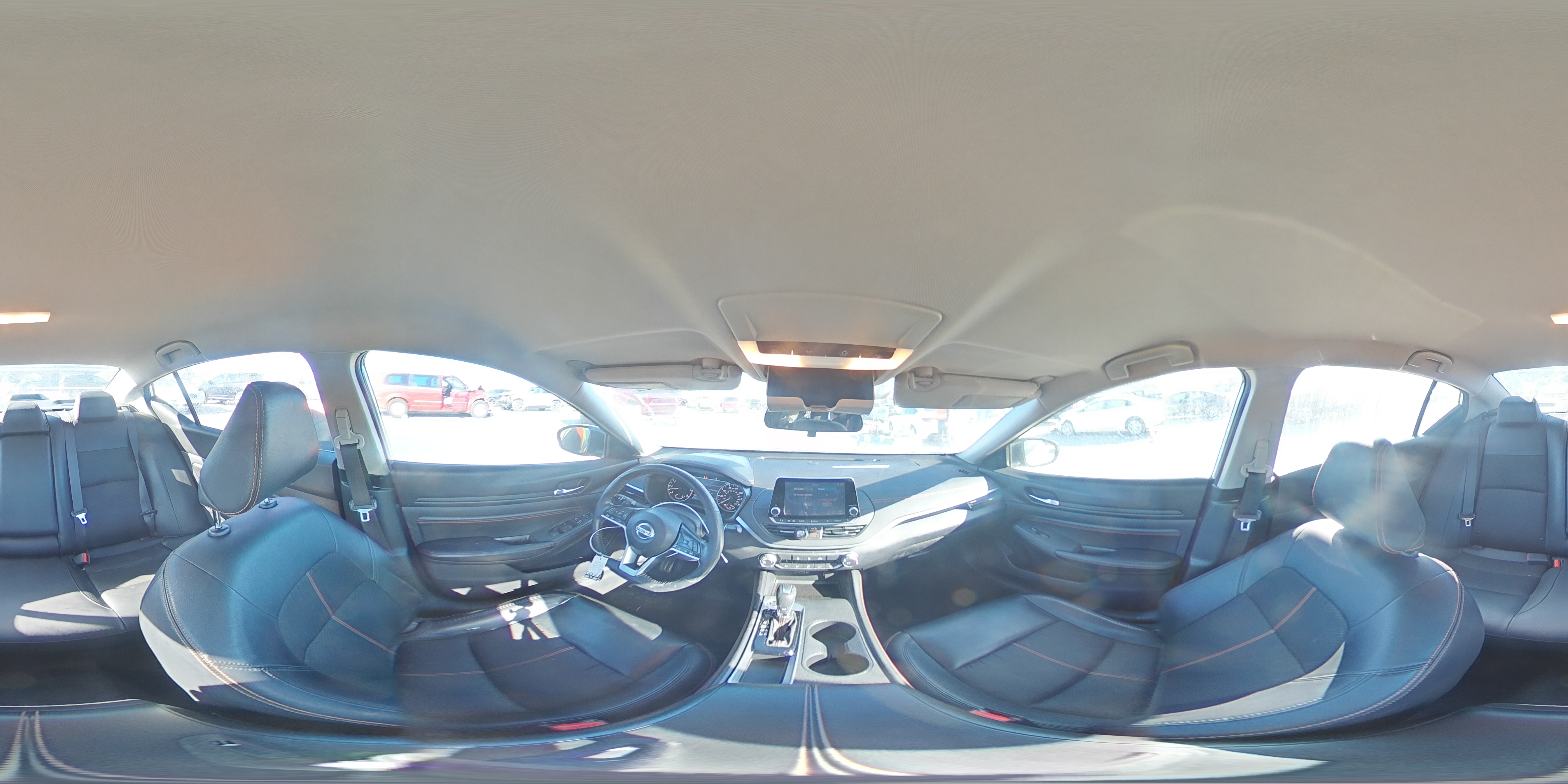 2020 Nissan Altima - Image 14