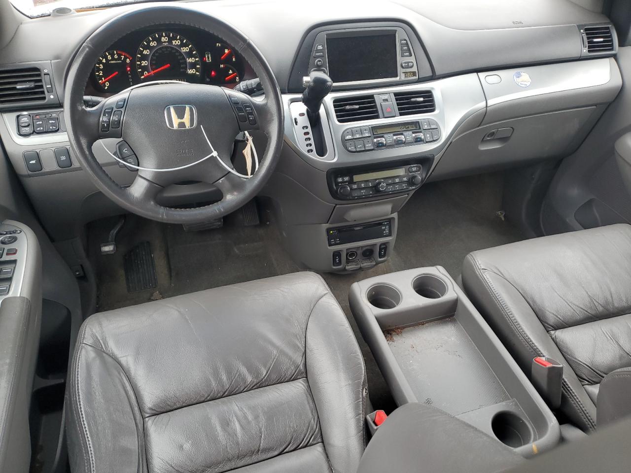 2010 Honda Odyssey - Image 8