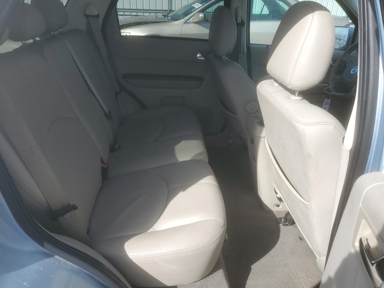 2008 Mercury Mariner - Image 11