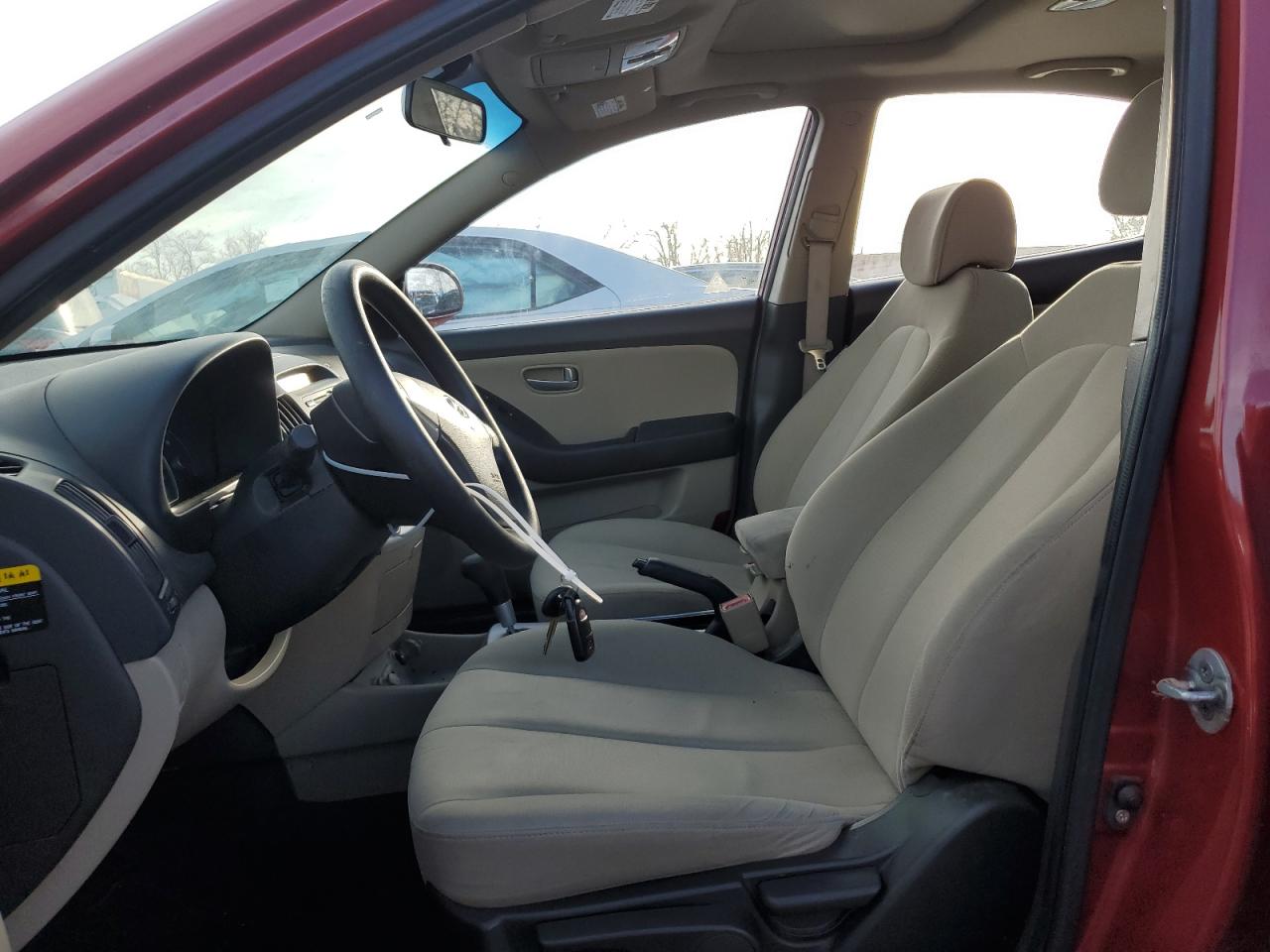 2009 Hyundai Elantra - Image 7