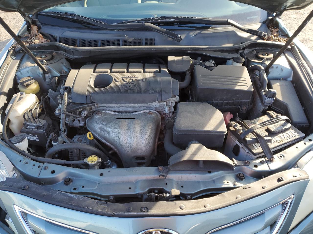 2011 Toyota Camry - Image 11