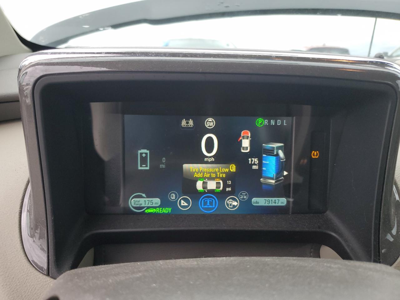 2014 Chevrolet Volt - Image 9