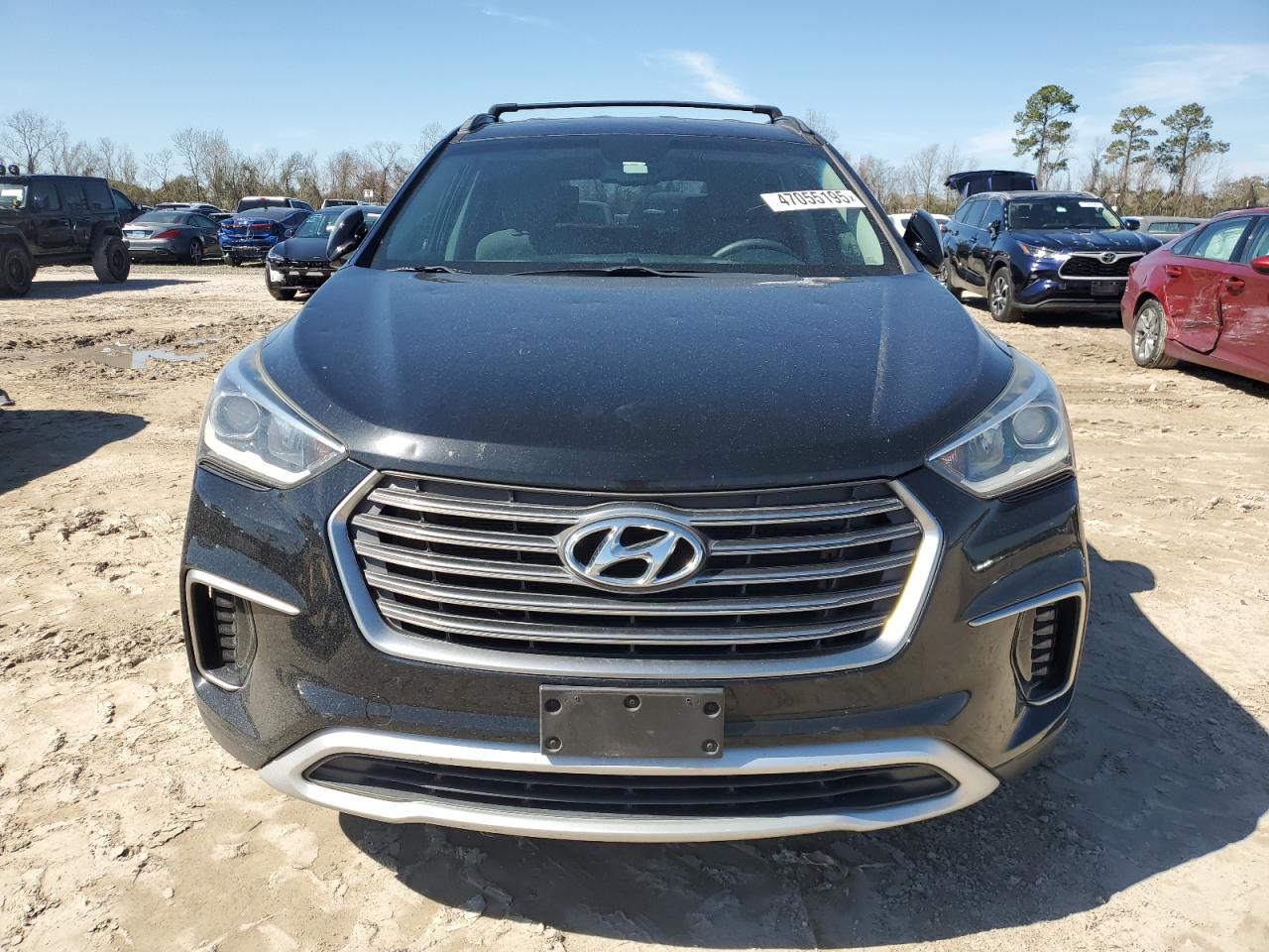 2018 Hyundai Santa Fe - Image 5