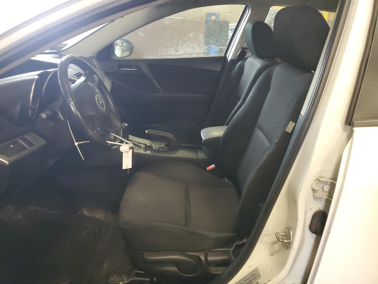 2012 Mazda 3 - Image 7