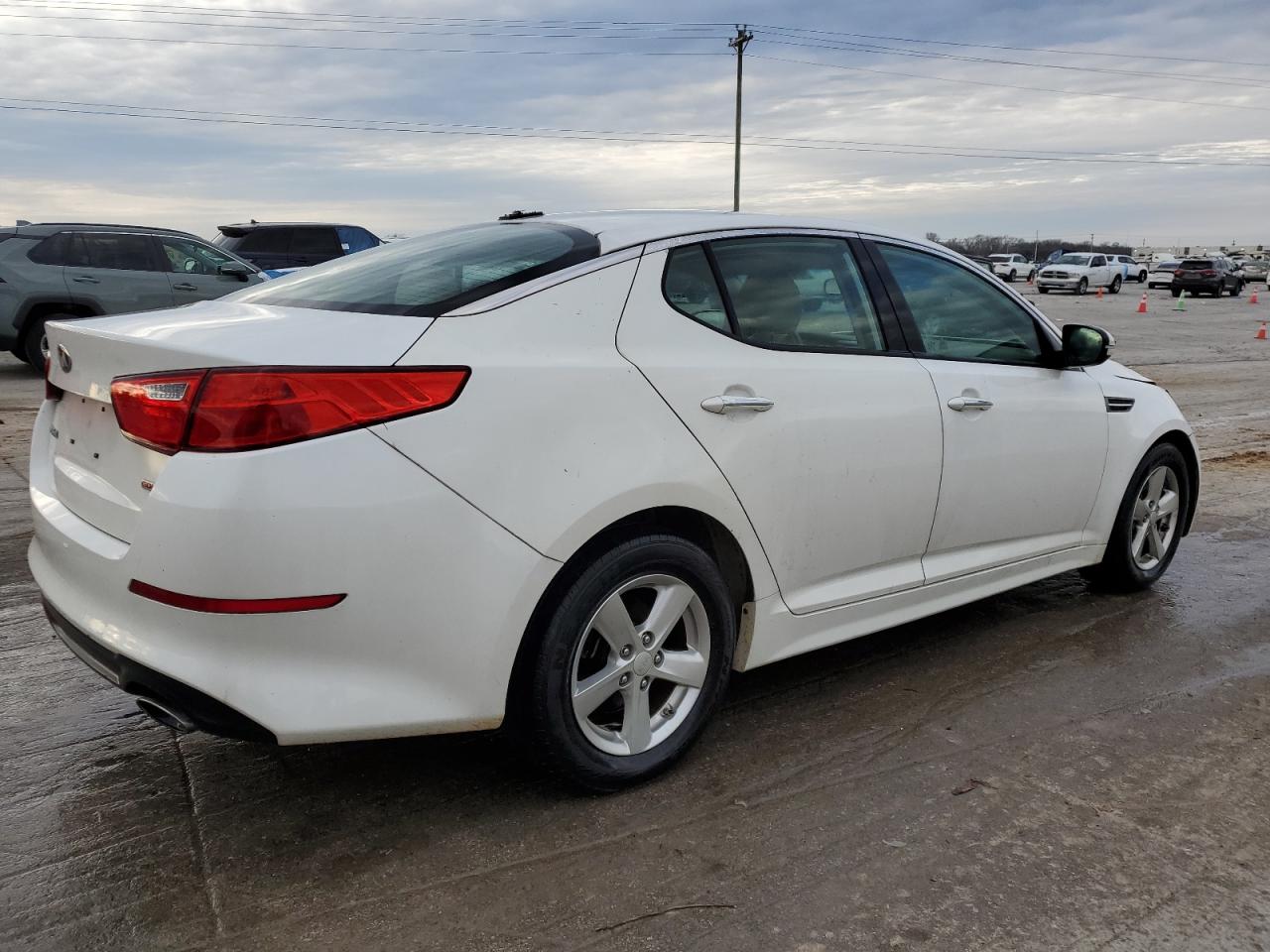 2015 Kia Optima - Image 3
