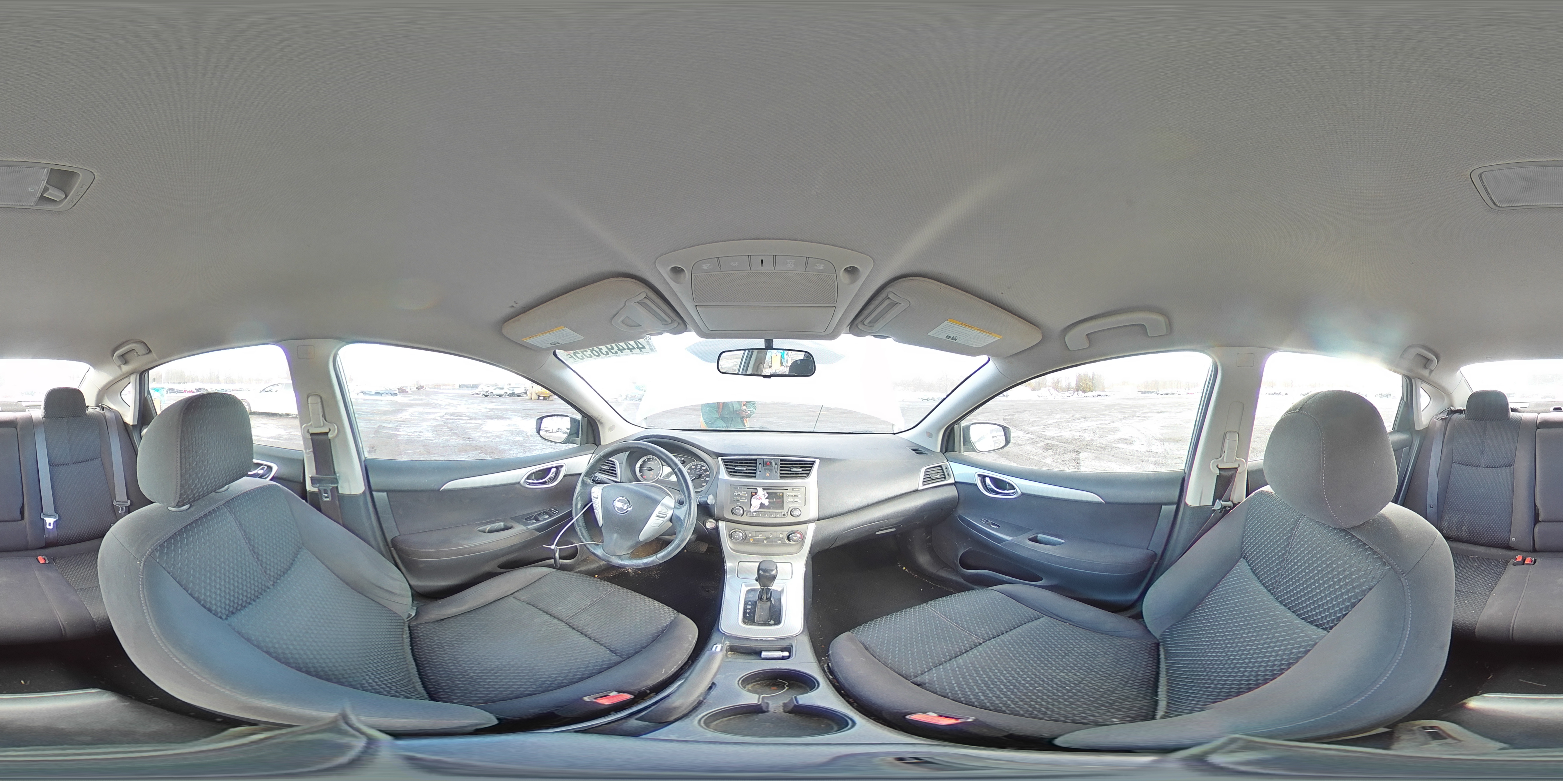 2014 Nissan Sentra - Image 13